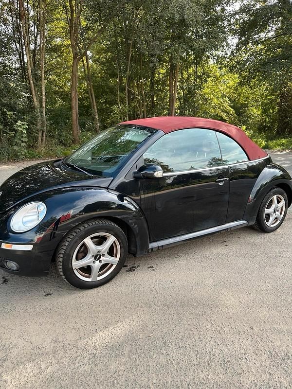 Schwarz Gebraucht 2010 VW Beetle Cabrio | 4.100 € (Fairer Preis) - Bild 1/4