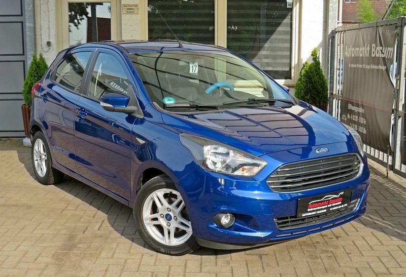 Blau Gebraucht 2017 Ford Ka Plus Cool & Sound Edition Kleinwagen | 7.599 € (Fairer Preis) - Bild 1/3