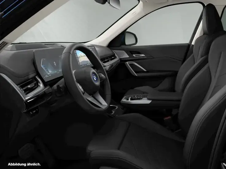 Gebraucht BMW X1 xLine 245 PS (180 kW) 2024 Phytonicblau metallic SUV