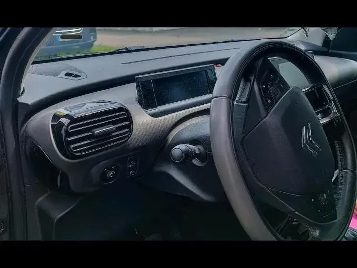Gebraucht Citroën C4 Cactus 82 PS (60 kW) 2016 Grau Kleinwagen