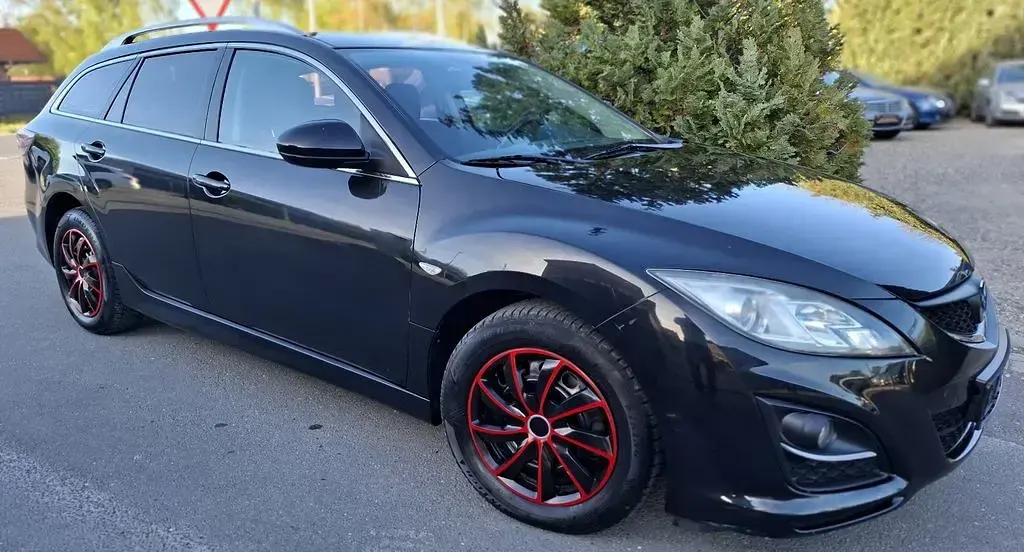 Używany Mazda 6 Active 129 KM (94 kW) 2012 Czarny Kombi