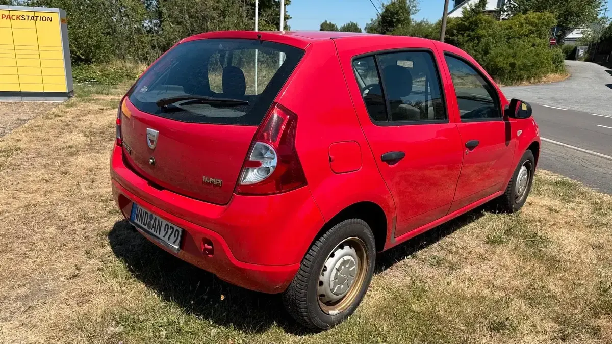 Gebraucht Dacia Sandero 75 PS (55 kW) 2007 Rot Limousine