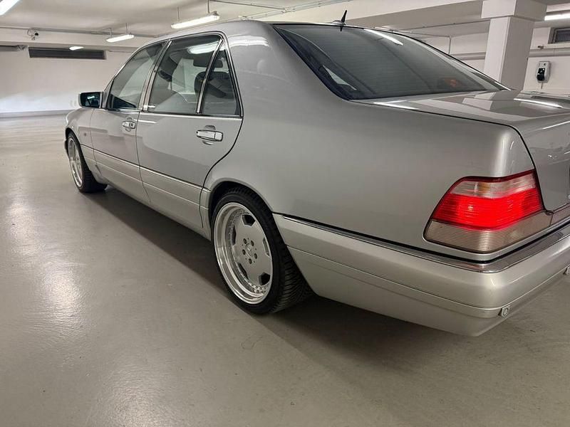 Gebraucht Mercedes S320 231 PS (169 kW) 1997 Silber Limousine