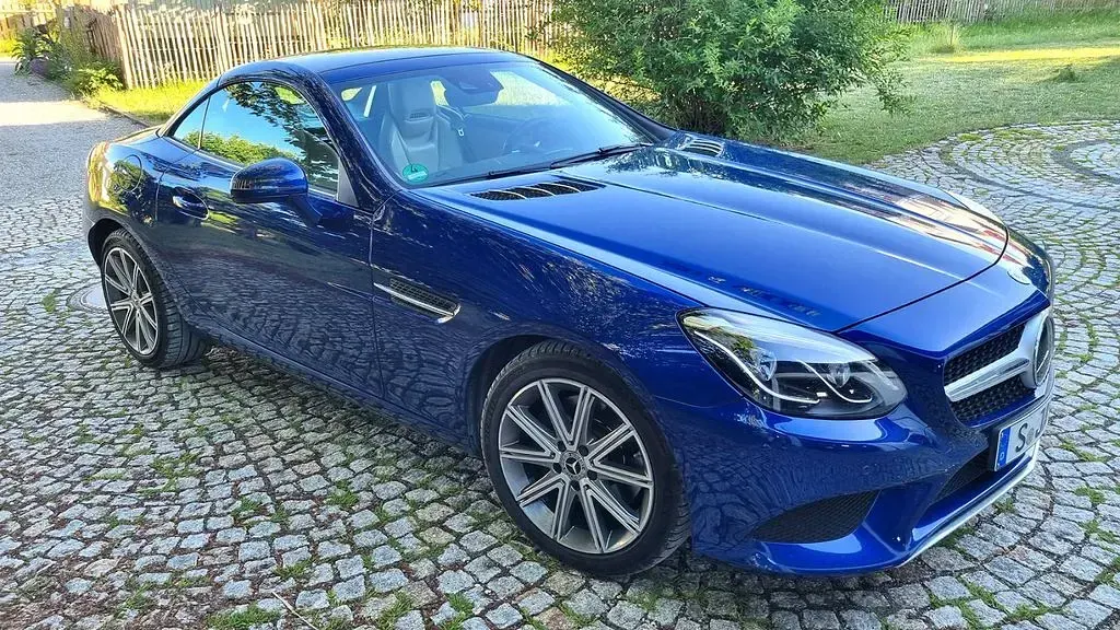 Gebraucht Mercedes SLC300 245 PS (180 kW) 2020 Blau Cabrio