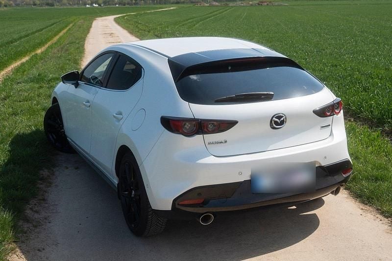 Second-hand Mazda 3 Selection 179 CP (131 kW) 2020 Alb Berlinǎ