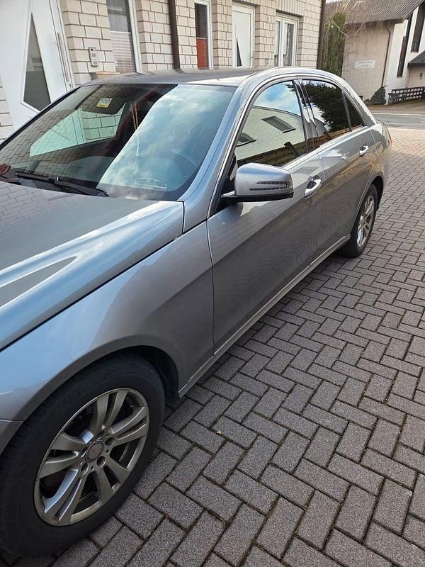 Usata Mercedes 300 252 CV (185 kW) 2014 Grigio Berlina