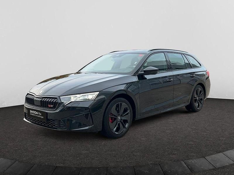 Schwarz Gebraucht 2025 Skoda Octavia RS Kombi | 38.285 € (Fairer Preis) - Bild 1/4