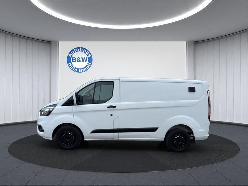 Gebraucht Ford Transit Custom Trend 131 PS (96 kW) 2022 Frostweiß Van / Kleinbus