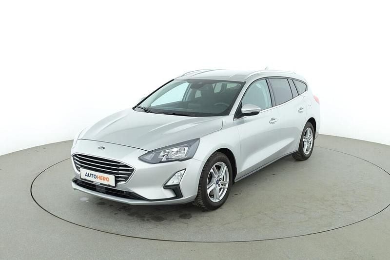 Gebraucht Ford Focus Cool & Connect 125 PS (91 kW) 2021 Silber Kombi