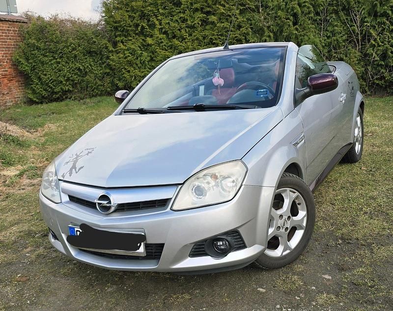 Gebraucht Opel Tigra 125 PS (91 kW) 2006 Grau Cabrio
