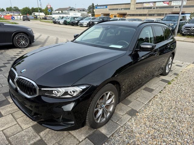 Schwarz Gebraucht 2023 BMW 320 Kombi | 34.980 € (Fairer Preis) - Bild 1/4