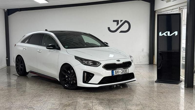 Gebraucht Kia ProCeed GT GT 204 PS (150 kW) 2019 Weiß Kleinwagen