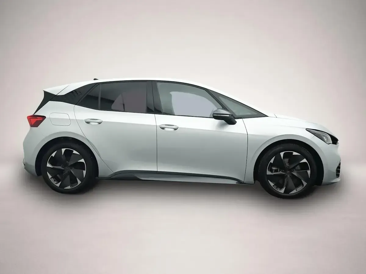 Gebraucht Cupra Born 169 kW (231 PS) 2025 Manufacturer Kleinwagen