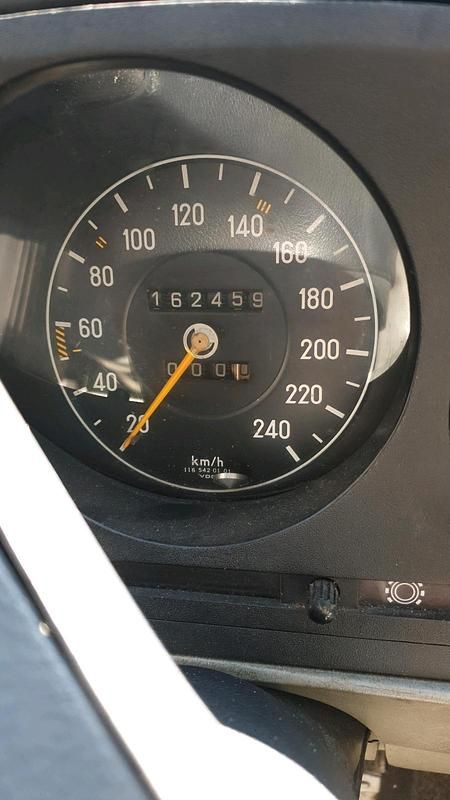 Second-hand Mercedes SL350 1971 Alb Cabrio