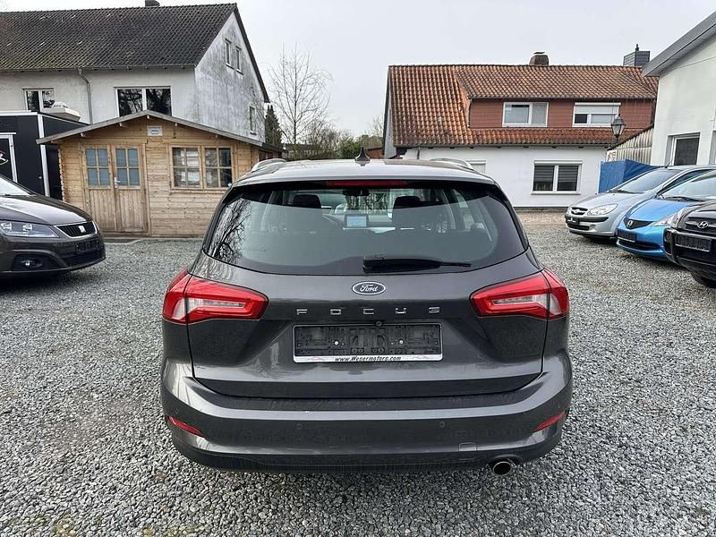 Gebraucht Ford Focus 150 PS (110 kW) 2019 Grau Kombi