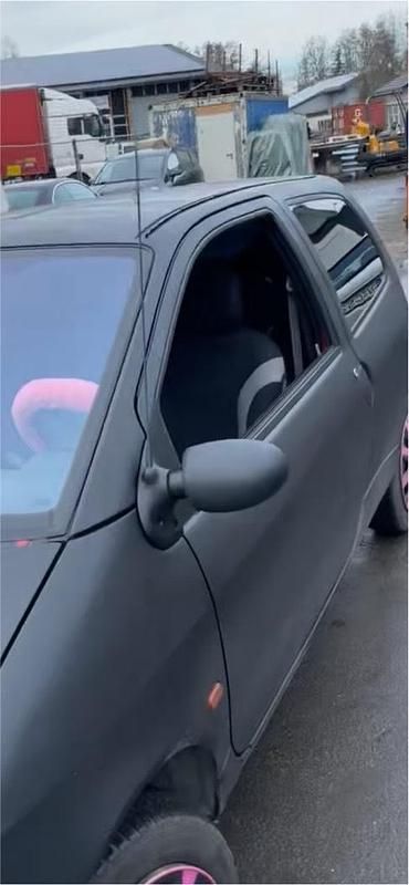 Second-hand Renault Twingo 2002 Negru Hatchback