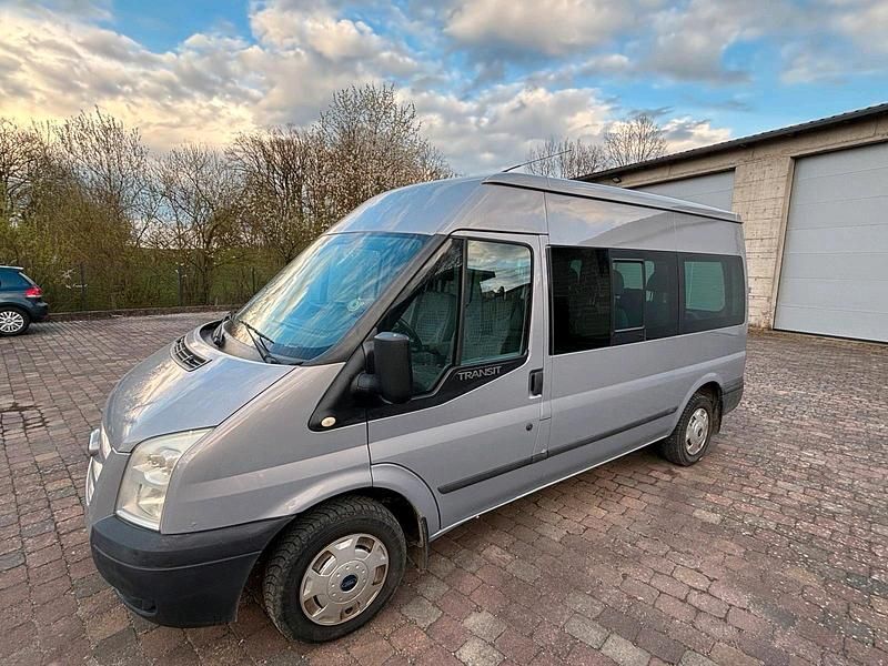 Gebraucht Ford Transit 140 PS (102 kW) 2012 Silber Van / Kleinbus