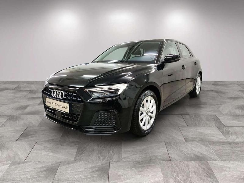Gebraucht Audi A1 Advanced Plus 116 PS (85 kW) 2025 Mythosschwarz metallic SUV