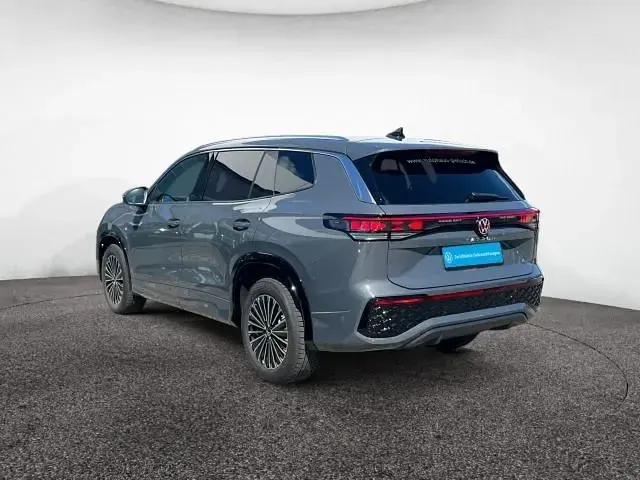 Gebraucht VW Tayron R-line 193 PS (141 kW) 2025 Grau SUV