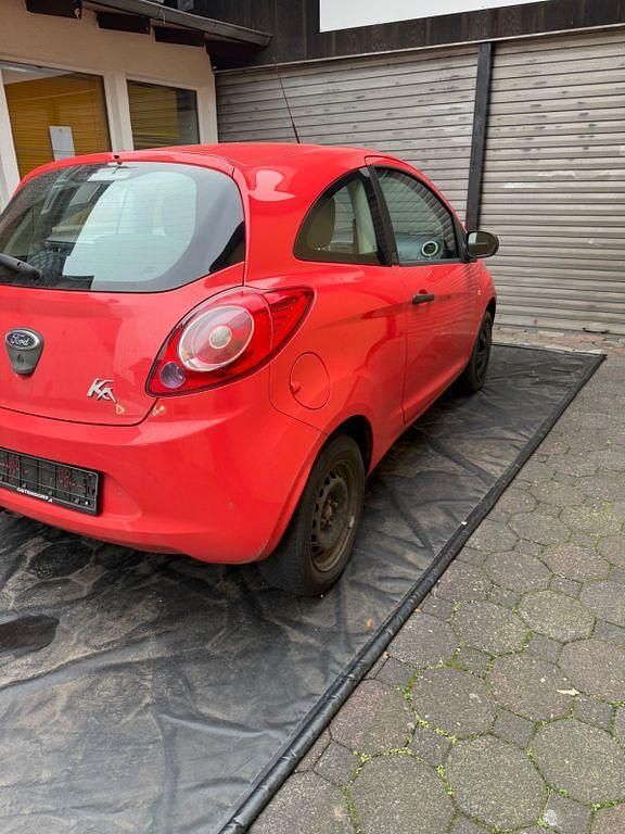 Gebraucht Ford Ka Trend 70 PS (51 kW) 2009 Rot Kleinwagen