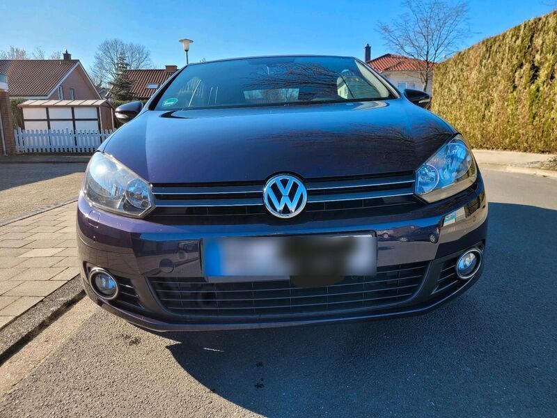 Gebraucht VW Golf Cabriolet 105 PS (77 kW) 2011 Violet Cabrio