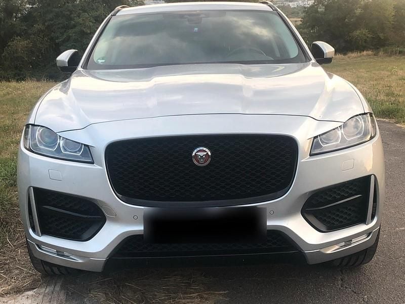 Gebraucht Jaguar F-Pace R-Sport 180 PS (132 kW) 2016 Grau SUV