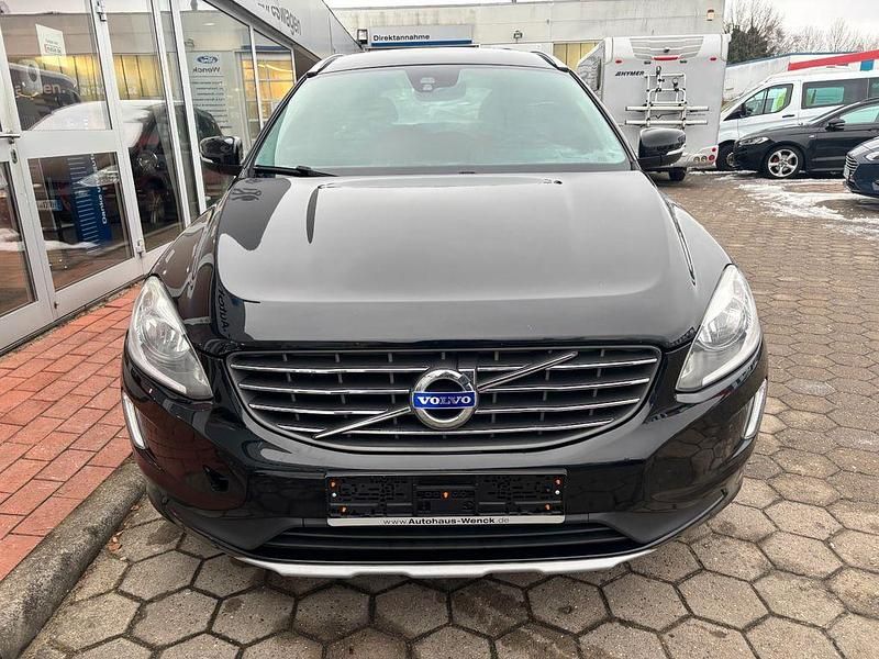 Gebraucht Volvo XC60 Summum 150 PS (110 kW) 2017 Schwarz SUV
