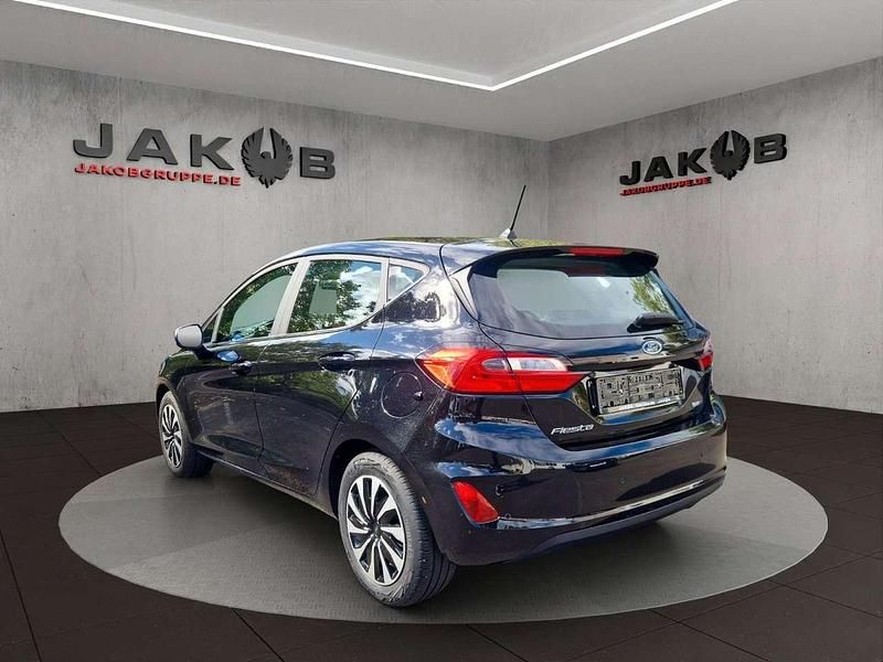 Gebraucht Ford Fiesta Titanium 125 PS (91 kW) 2023 Obsidianschwarz metallic Kleinwagen