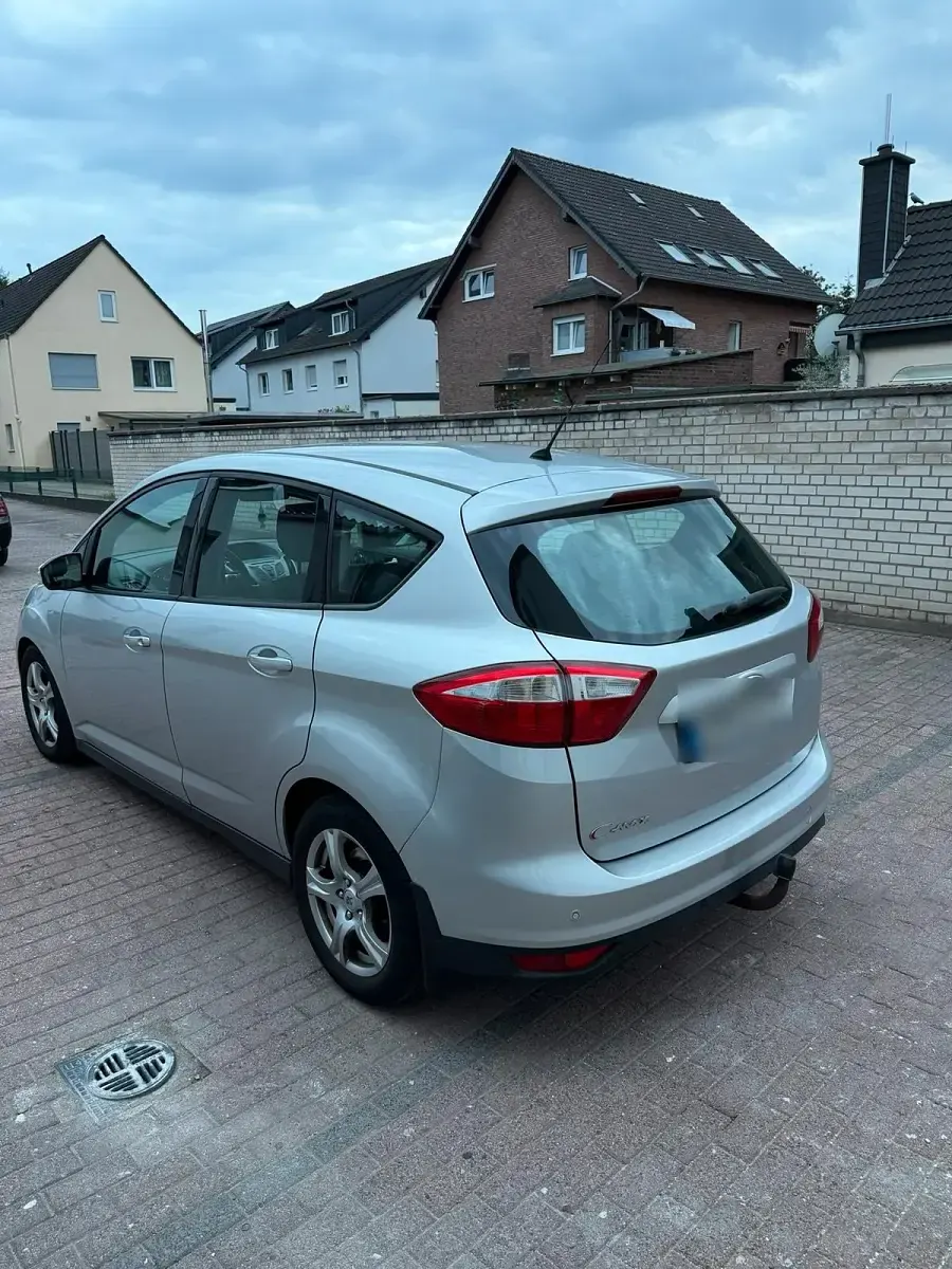 Gebraucht Ford C-MAX 140 PS (102 kW) 2011 Silber Van / Kleinbus