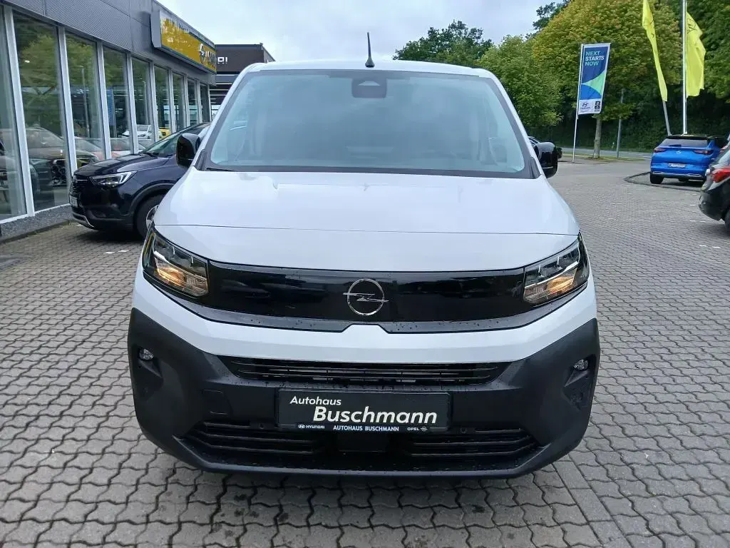 Gebraucht Opel Combo Comfort 102 PS (75 kW) 2026 Weiß Van / Kleinbus