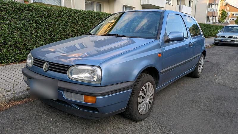 Gebraucht 1992 VW Golf III Edition Kleinwagen | 8.900 € - Bild 1/4