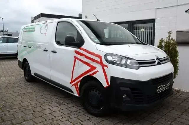 Używany Citroën Jumpy 125 KM (91 kW) 2020 Biały Minivan