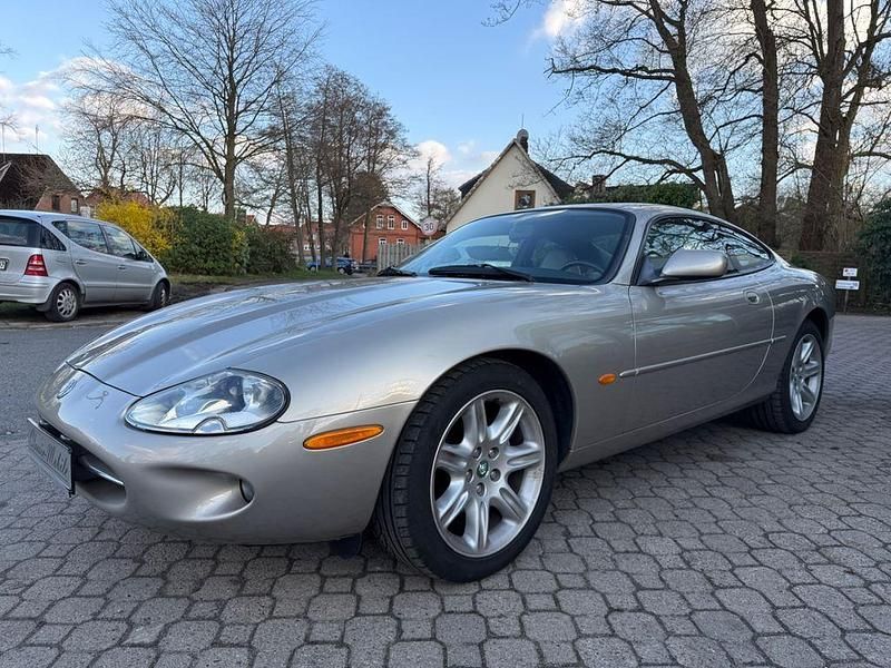 Gebraucht Jaguar XK8 284 PS (208 kW) 1997 Gold Coupé