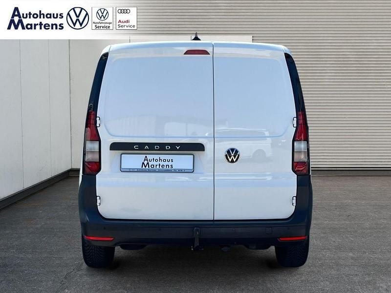 Gebraucht VW Caddy 102 PS (75 kW) 2022 Weiß Van / Kleinbus