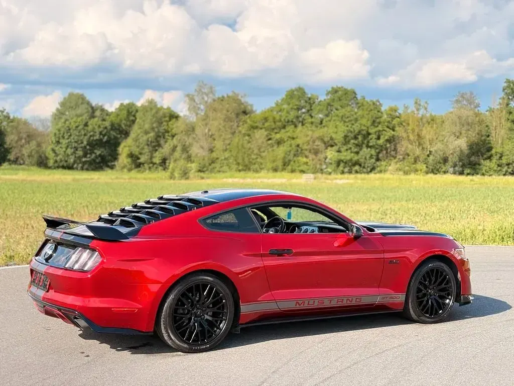 Gebraucht Ford Mustang GT Premium 421 PS (309 kW) 2016 Rot