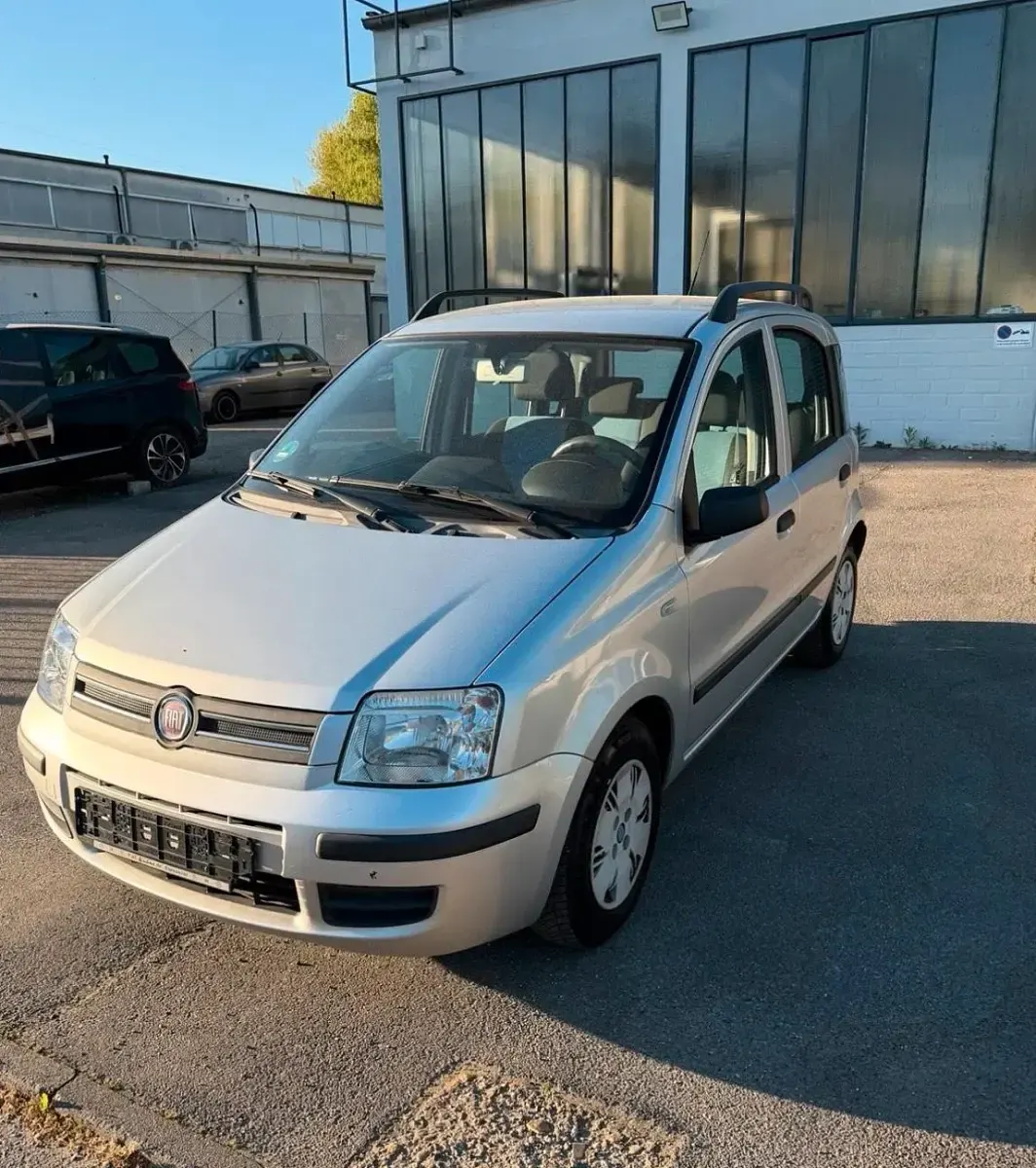 Gebraucht Fiat Panda 60 PS (44 kW) 2009 Silber Kleinwagen