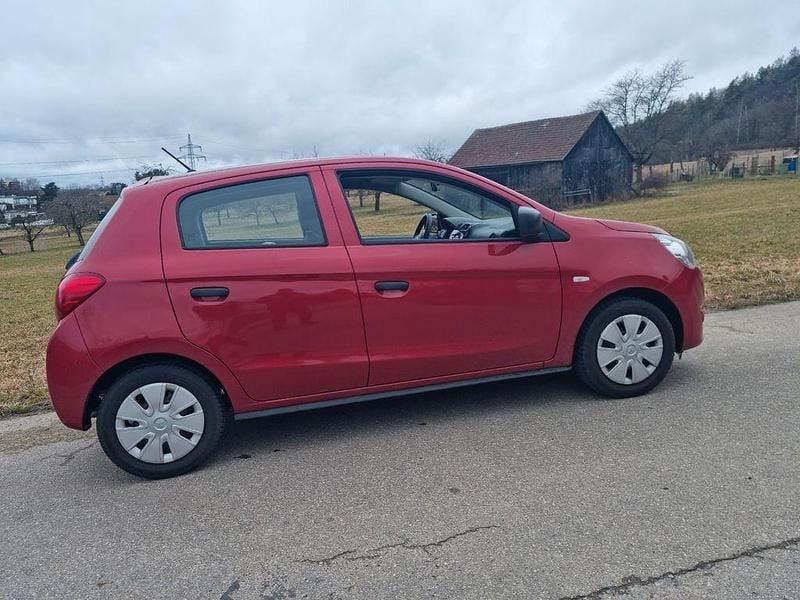 Gebraucht Mitsubishi Space Star 71 PS (52 kW) 2014 Van / Kleinbus