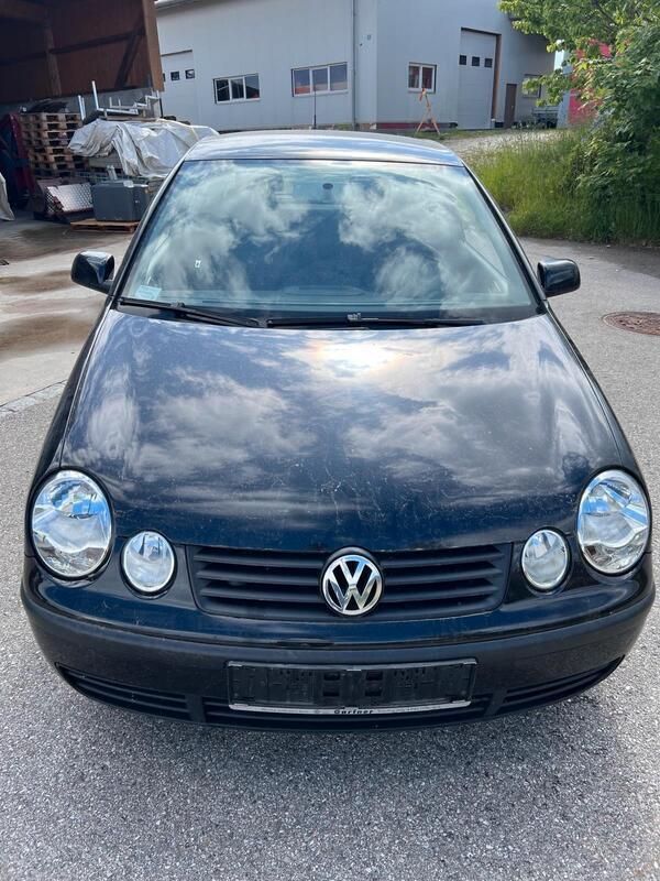 Schwarz Gebraucht 2002 VW Polo Kleinwagen | 250 € (Superpreis) - Bild 1/4