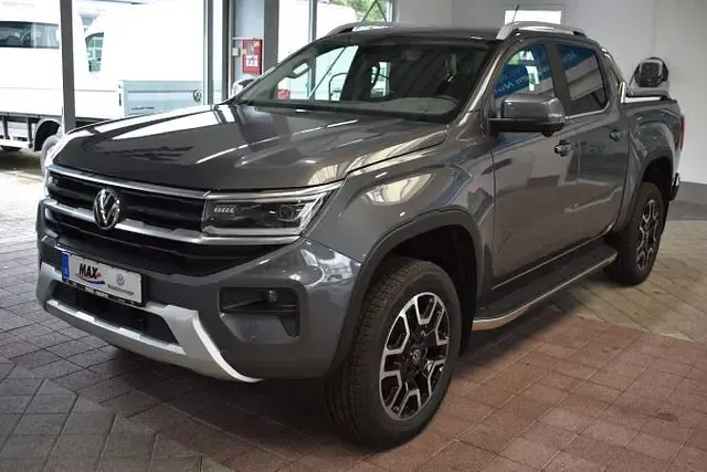Gebraucht VW Amarok Style 241 PS (177 kW) 2025 Dark grey metallic Pickup