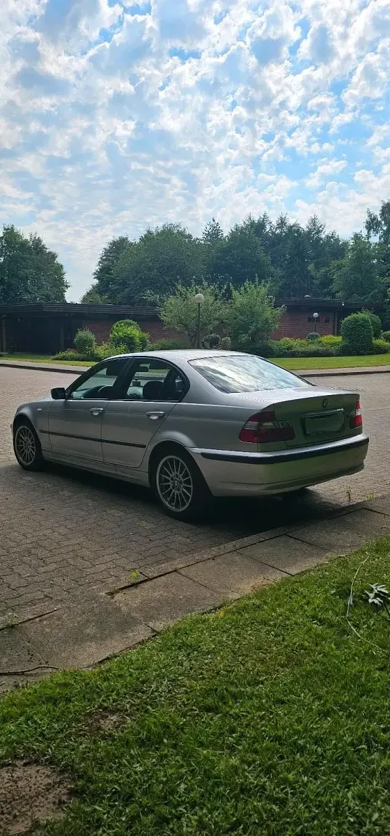 Gebraucht BMW 316 116 PS (85 kW) 2002 Grau Limousine