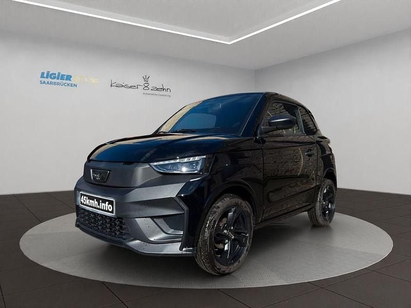 Neu Ligier JS50 2025 Schwarz Kleinwagen