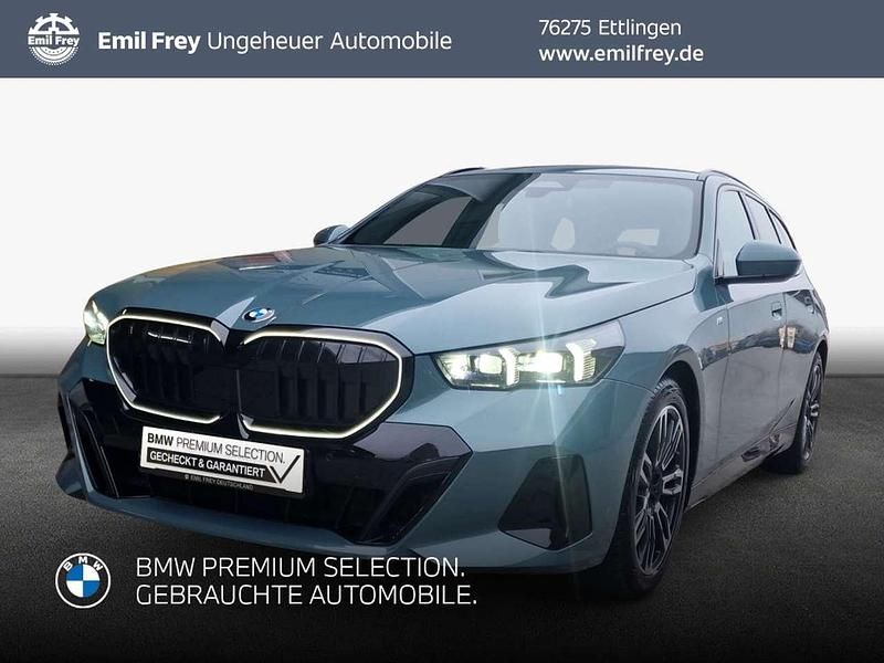Cape york grün metallic Gebraucht 2025 BMW 520 Comfort Edition Kombi | 52.990 € (Etwas zu teuer) - Bild 1/3