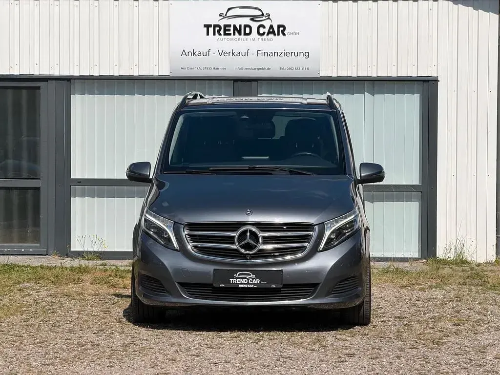 Gebraucht Mercedes E250 190 PS (139 kW) 2019 Grau Van / Kleinbus