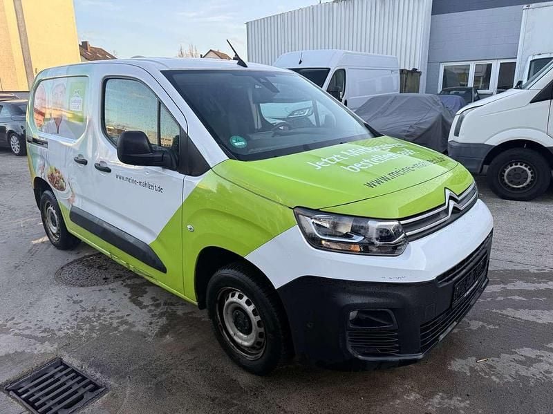 Gebraucht Citroën Berlingo 75 PS (55 kW) 2020 Lack weiss banquise Van / Kleinbus