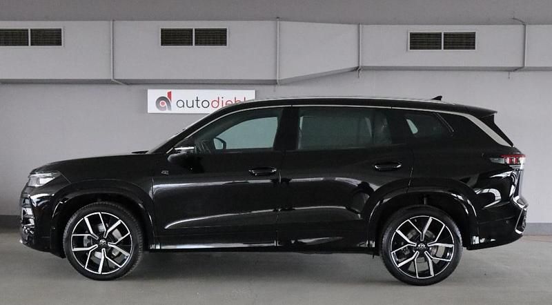 Gebraucht VW Tayron R-line 193 PS (141 kW) 2025 Schwarz SUV