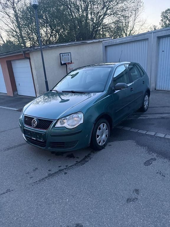Usado VW Polo 64 HP (47 kW) 2006 Verde Citadino
