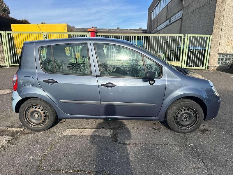 Gebraucht Renault Modus Avantage 101 PS (74 kW) 2007 Grey blue Van / Kleinbus
