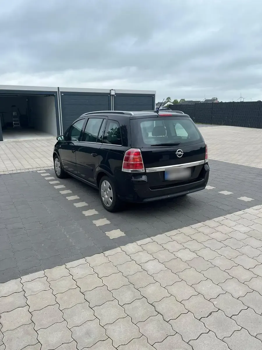 Gebraucht Opel Zafira 150 PS (110 kW) 2007 Schwarz Van / Kleinbus