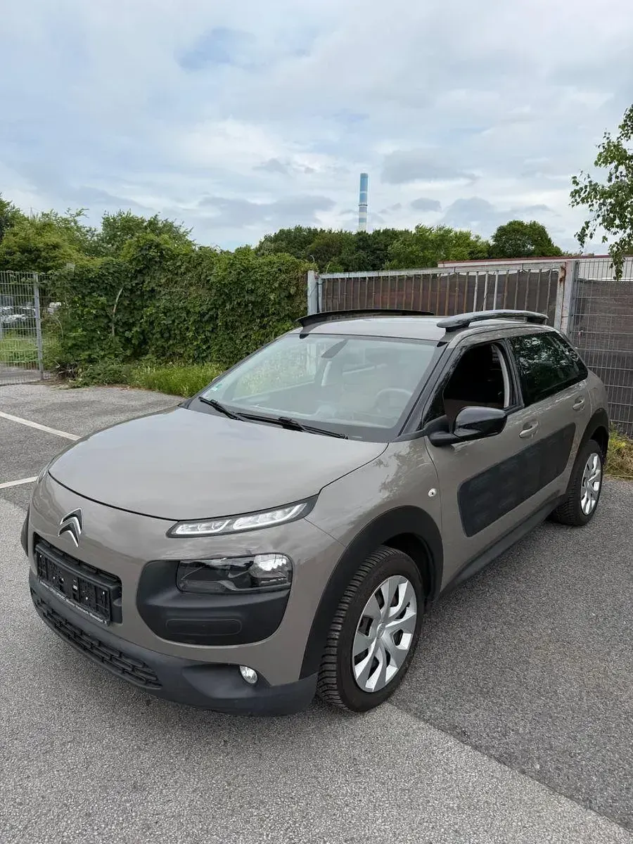 Gebraucht Citroën C4 PureTech 82 PS (60 kW) 2016 Braun Limousine