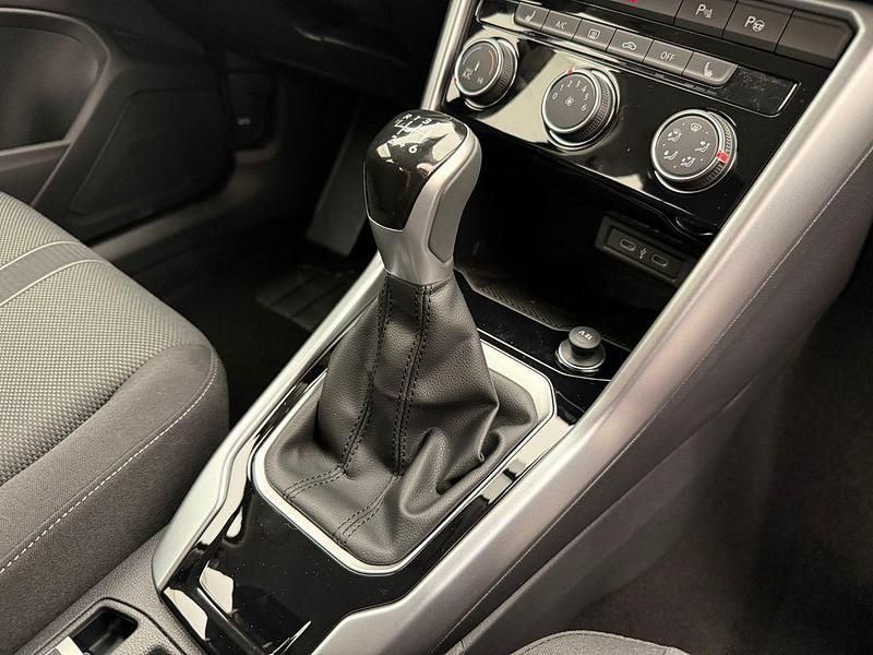 Gebraucht VW T-Roc Life 116 PS (85 kW) 2025 Schwarz SUV